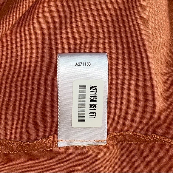 LOGO By Lori Goldstein - Layers tank top sz XS - Picture 4 of 5